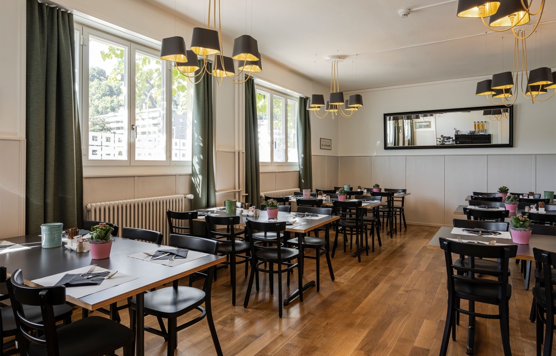 Fruehstuecksraum boutique hotel karl luzern 08